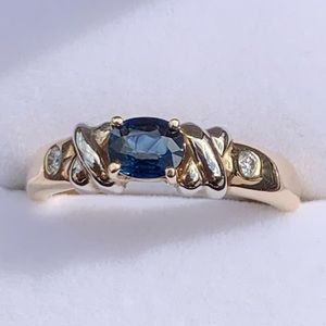 NWOT 14TT Genuine Oval Blue Sapphire & Dia. Ring